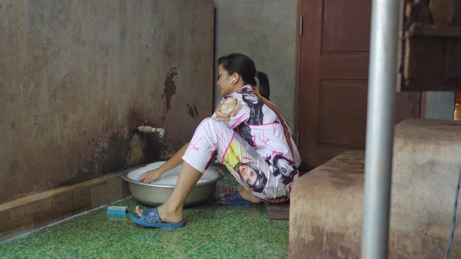 Top 3 Miss World và Miss Universe 1 trời 1 vực khi mặc đồ ngủ-13