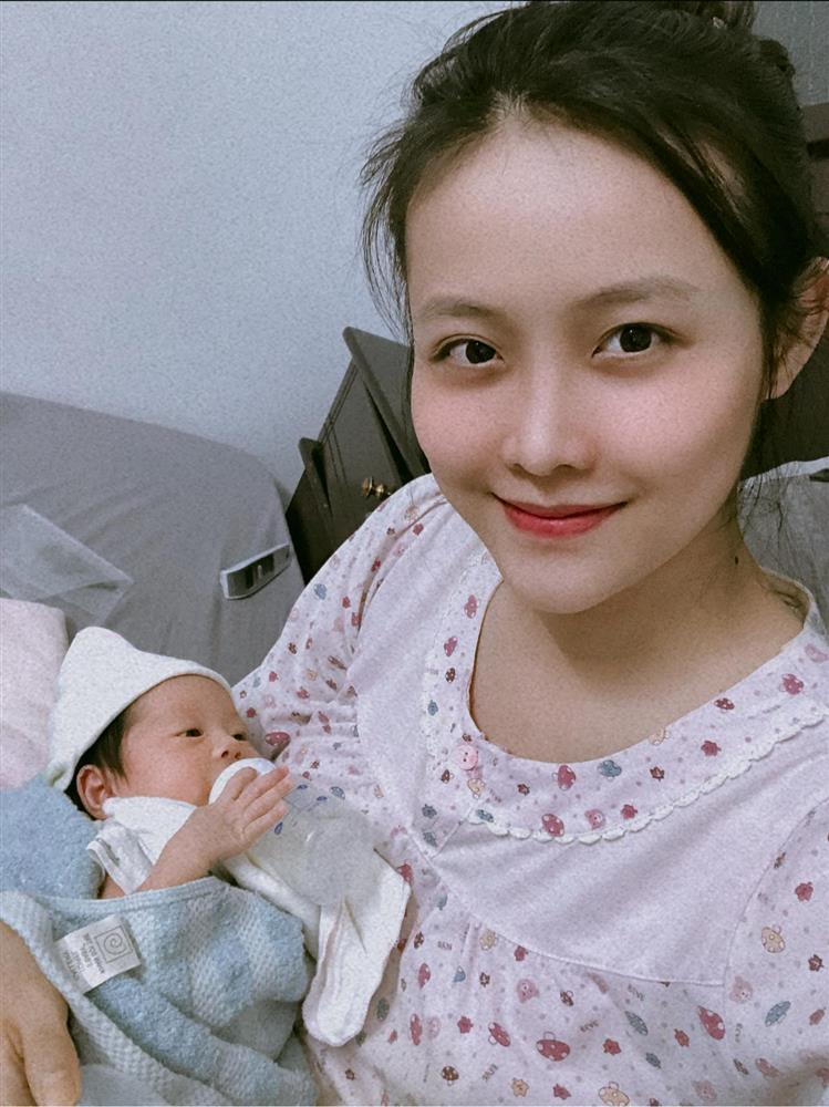 Trương Mỹ Nhân khoe con gái sinh non, tự nhận bảo thủ-7