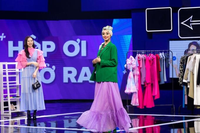 Thùy Tiên quấn khăn làm váy có bốc như Lương Thùy Linh?-7