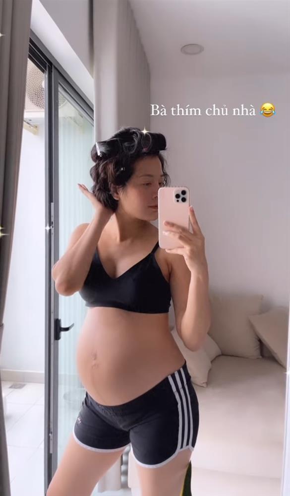 Sắp đẻ, tình địch Hương Giang trưng mặt mộc, tự nhận bà thím-1