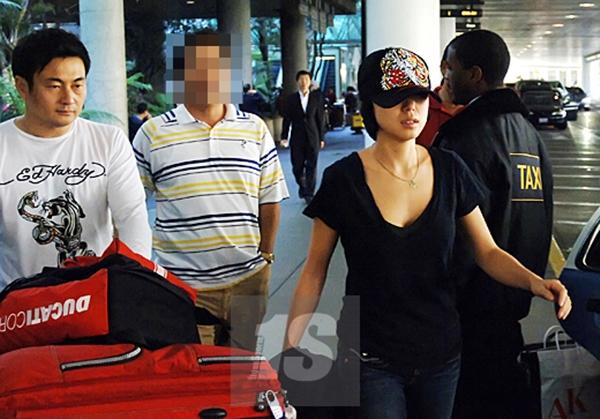 Ảnh hậu Cannes Jeon Do Yeon: Táo bạo trên màn ảnh, bình lặng trong hôn nhân-10