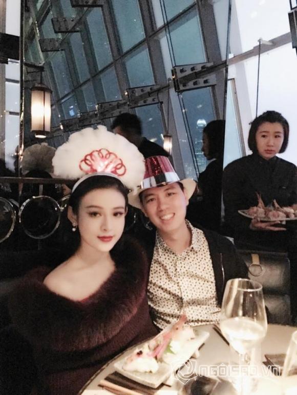 Có lẽ tất cả là nhờ cuộc sống viên mãn và hạnh phúc bên chồng đại gia và 2 con nhỏ ở hiện tại.