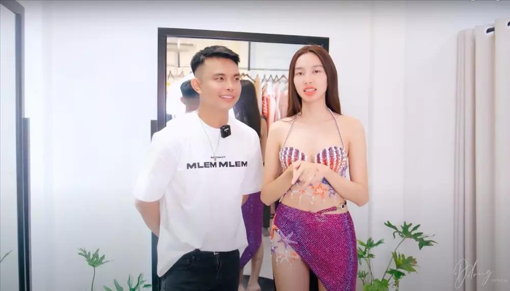 Thảo Nhi Lê bị ví như bạch tuộc khi mặc lại đầm Ngọc Trinh-10