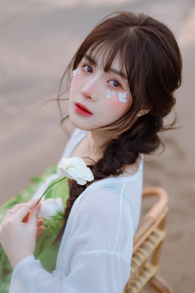 TikToker nghi nữ chính thứ 2 trong clip phê pha ầm ĩ MXH là ai?-1