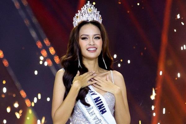 Phản ứng Chủ tịch khi Miss Universe 2021 bị đòi phế vì mang thai-10