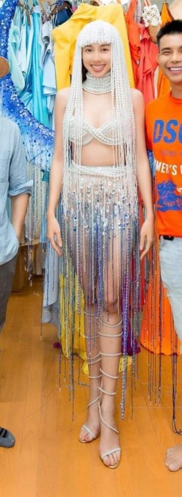 Thùy Tiên thử gắn mái ngố giống Hà Anh, fan tràn vào chê tới tấp-8