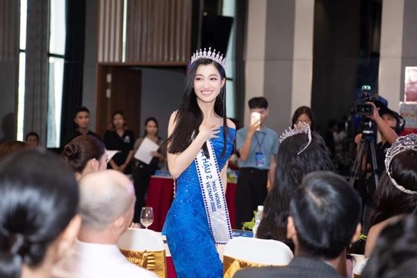 Á hậu Phương Nhi phản ứng khi bị mắng mượn danh fan Kpop-4