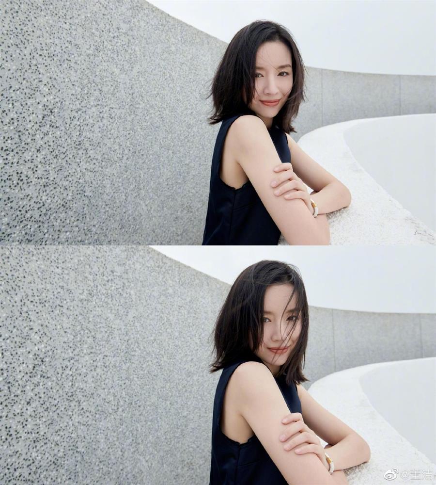 Chúc Anh Đài Đổng Khiết lộ ảnh thân mật người đàn ông lạ-6