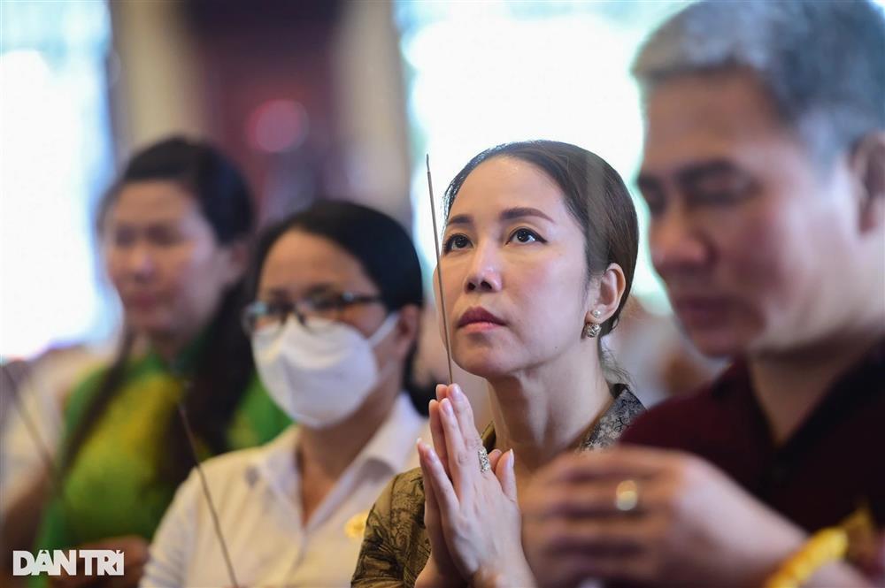 Đại lễ Tưởng niệm - Kỳ siêu giỗ đầu các nạn nhân mất do Covid-19 tại TPHCM-9