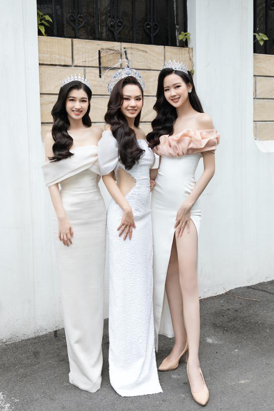 Hoa hậu Mai Phương tòe hết cả ngón vì đi guốc hack chiều cao-6