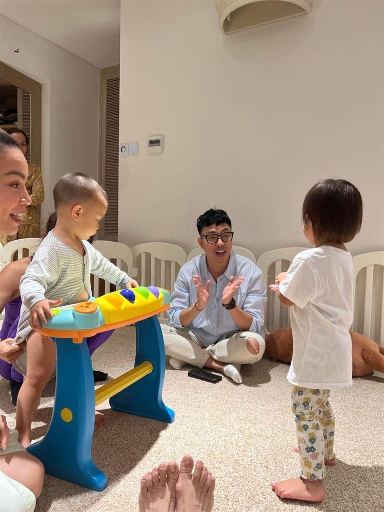 Hồ Ngọc Hà trổ tài nấu nướng chiêu đãi vợ cũ Đàm Vĩnh Hưng-4