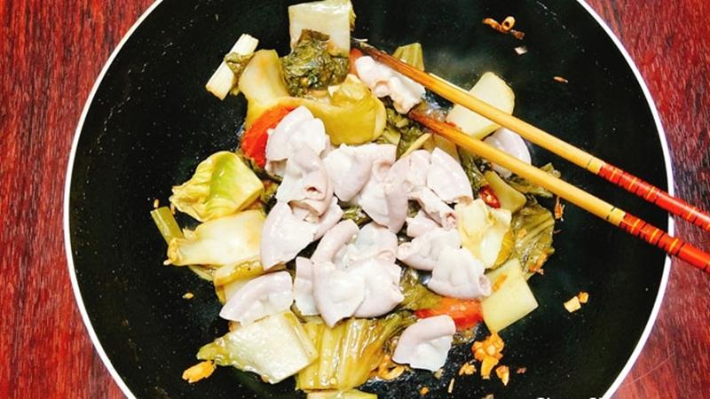 Món lòng xào dưa có gì ngon mà hấp dẫn cánh đàn ông đến vậy?-4