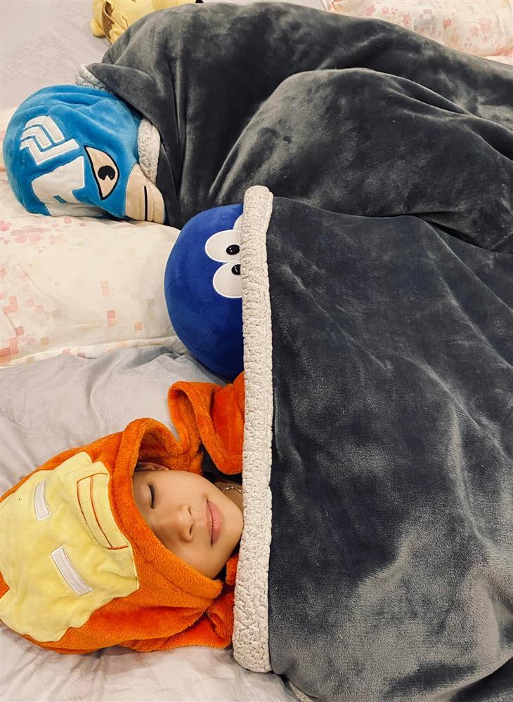 Tin showbiz Việt ngày 19/8: Vợ cũ Đàm Vĩnh Hưng ghé biệt thự Lệ Quyên-7