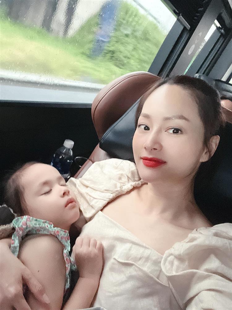 Tin showbiz Việt ngày 19/8: Vợ cũ Đàm Vĩnh Hưng ghé biệt thự Lệ Quyên-9