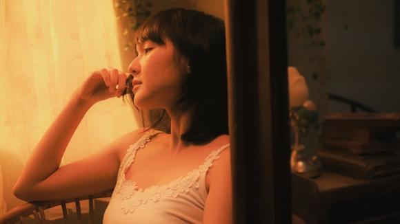 Đăng ảnh mới, Hải Tú gợi nhớ loạt hình bán nude tai tiếng-6