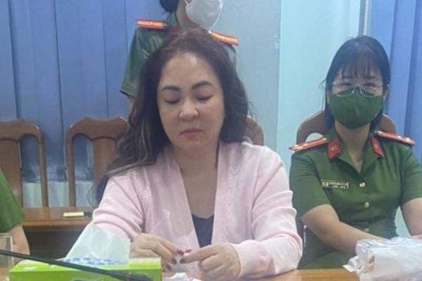 Tiếp tục tạm giam bà Nguyễn Phương Hằng-1