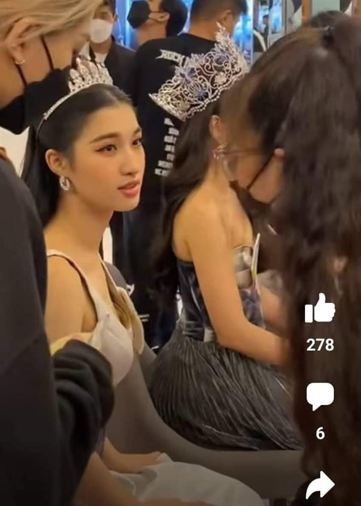 Hoa hậu Mai Phương lộ vòng 1 phẳng lỳ sau nghi vấn số đo ảo-5