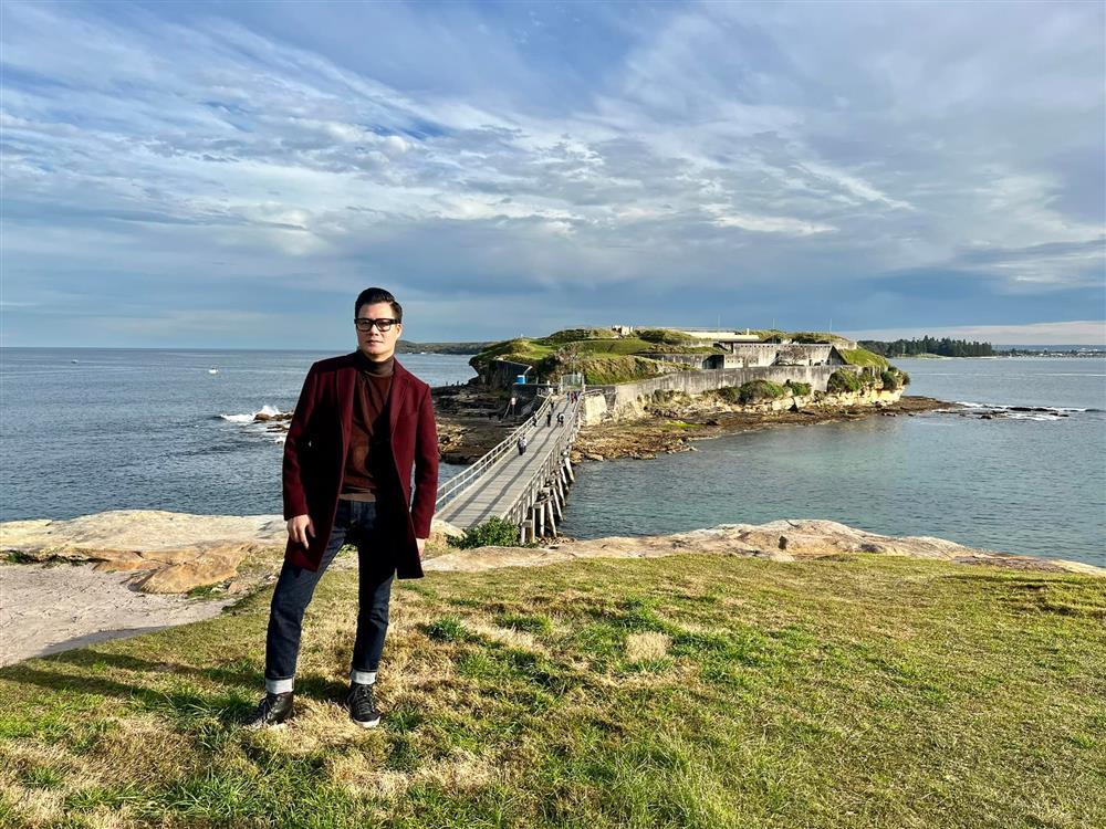 Quang Dũng mất cân đối khi lên ảnh, 1m75 mà như người tí hon-3