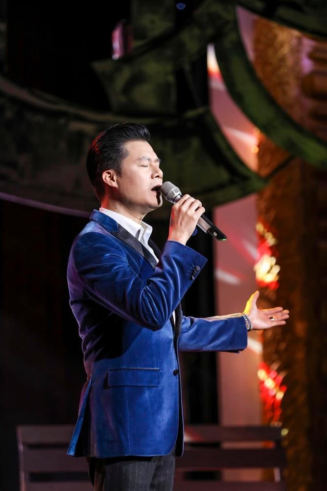 Quang Dũng mất cân đối khi lên ảnh, 1m75 mà như người tí hon-12