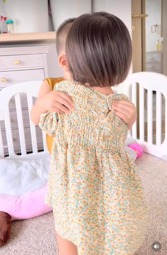 Leon bộc lộ năng khiếu thể thao y hệt ba Kim Lý-6