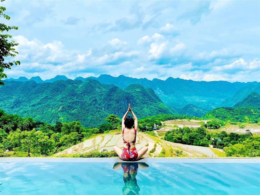 Vóc dáng đáng ngưỡng mộ của vợ trẻ Vượng Râu dù đã 5 con-6