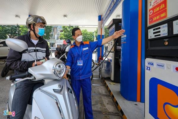 Giá xăng có thể tăng sau dịp nghỉ lễ 2/9-2