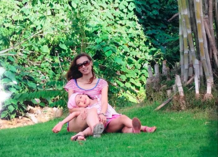 Loạt hình chứng minh bồ Đoàn Văn Hậu là rich kid thứ thiệt-2