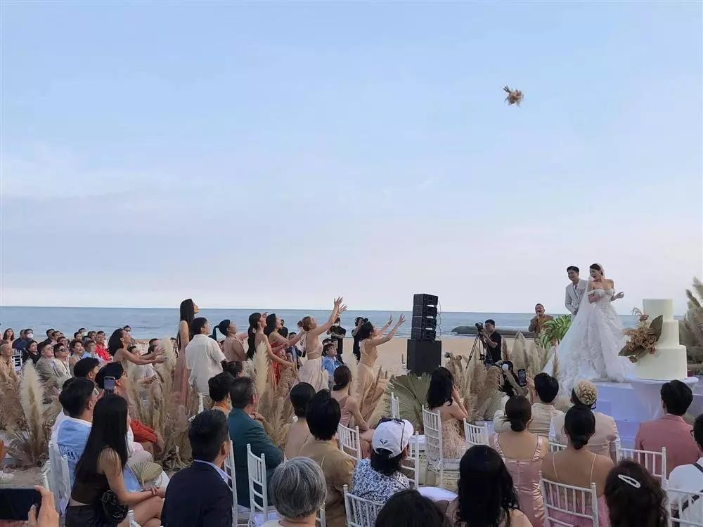 Diệu Nhi kết hôn Anh Tú, hoa cưới Minh Hằng quá linh nghiệm-2