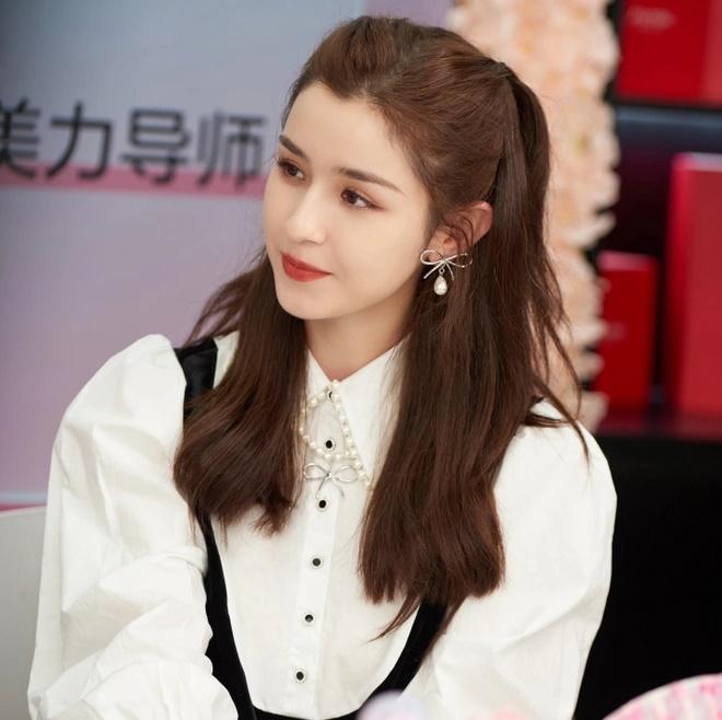 Cáp Ni Khắc Tư khóc khi nói về vụ clip nhạy cảm với Huỳnh Hiểu Minh-10