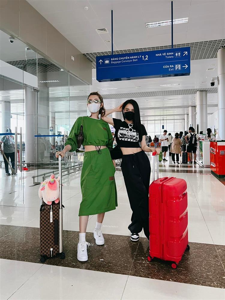 Nhã Phương có phản ứng sau khi bị bắt gặp đi mua đồ bầu-4