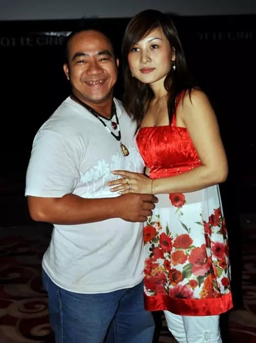 Hiếu Hiền nổi đóa khi vợ bị chê ăn mặc như con ở-6