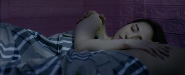 Quỳnh Nga quay cảnh hôn tận 6 lần nhưng không được lên sóng-7