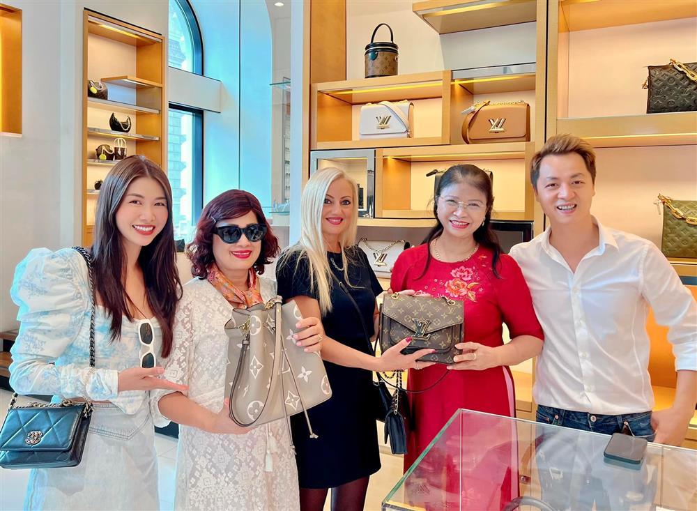 Tin showbiz Việt ngày 22/8: Bạn gái mong Huỳnh Anh trưởng thành hơn-3