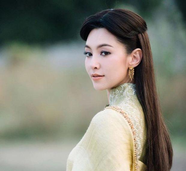 Mỹ nhân Bella Ranee đóng phim hay đến mức giúp Bangkok hết tắc đường-7