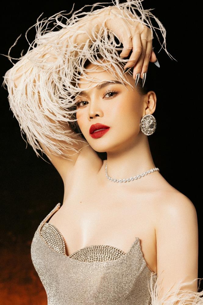 Giang Hồng Ngọc bị fan cuồng nhắn tin khiếm nhã vì… quá gợi cảm-6