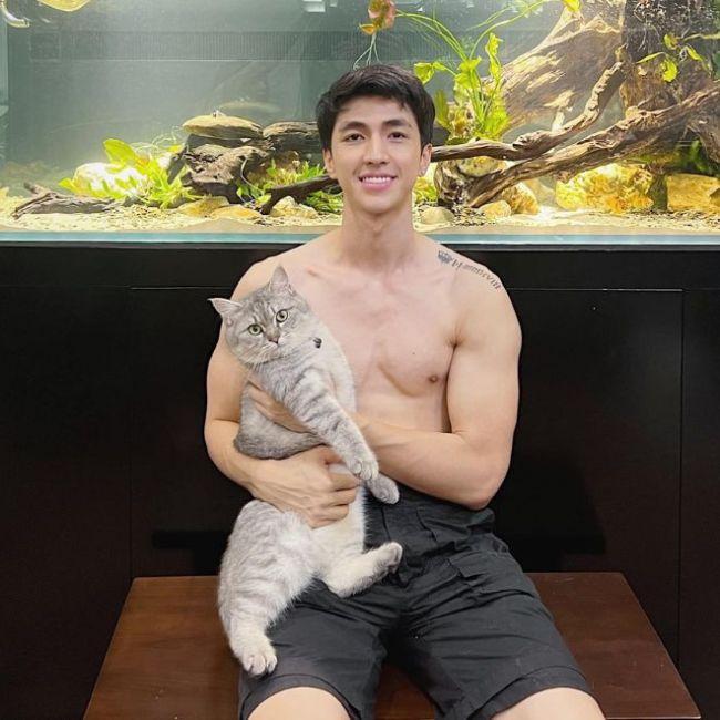 Hậu trường phi công trẻ phục vụ quý bà hồi xuân trong phim Việt-5