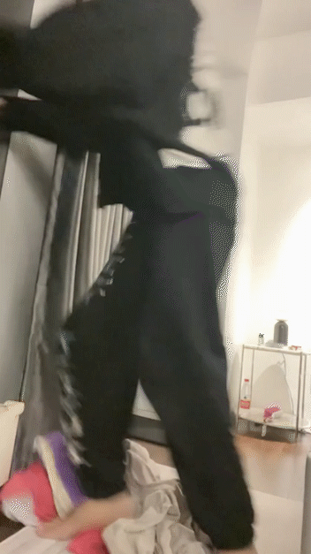 Hàn Bội Tuyền nghĩ quẩn trên livestream, netizen vội báo cảnh sát-4