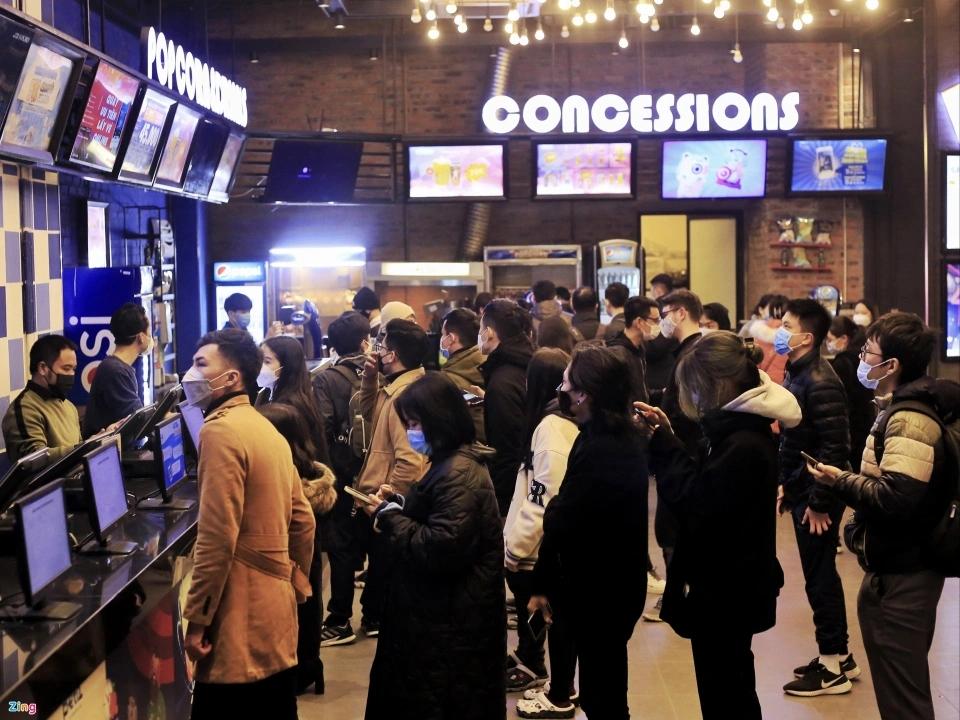 Bốn hệ thống rạp ở Việt Nam kiến nghị được chiếu phim sau 0h-1