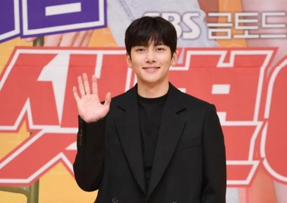 Ji Chang Wook có đang thụt lùi so với các bạn diễn cùng thời?-1