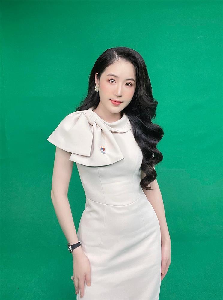 Cuộc sống BTV sau 2 năm cùng bác sĩ hot boy rời Người Ấy Là Ai-7