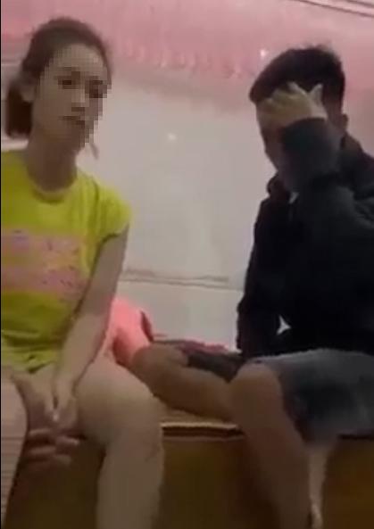 Bố mẹ chồng bắt quả tang con dâu đưa bồ về trốn dưới gầm giường-4