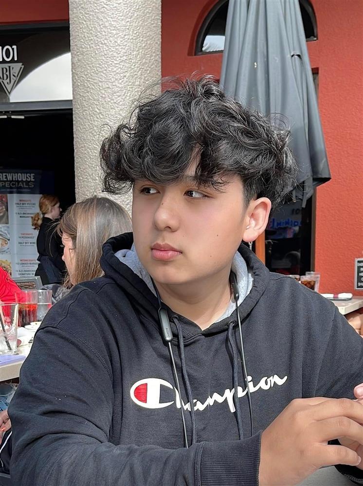 Tin showbiz Việt ngày 23/8: Con trai Lý Hải liên tục chấn thương-3