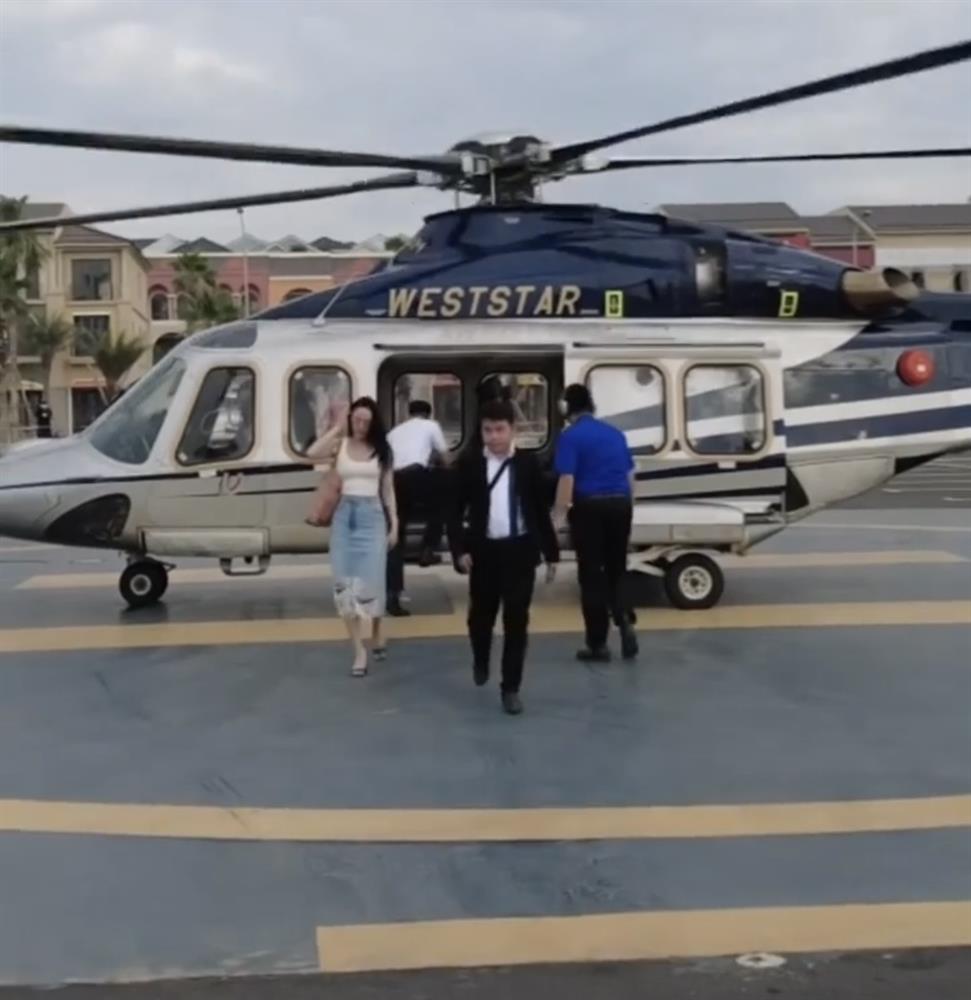 Minh Hằng, chồng cũ Lệ Quyên chi tiền khủng du lịch bằng chuyên cơ-2
