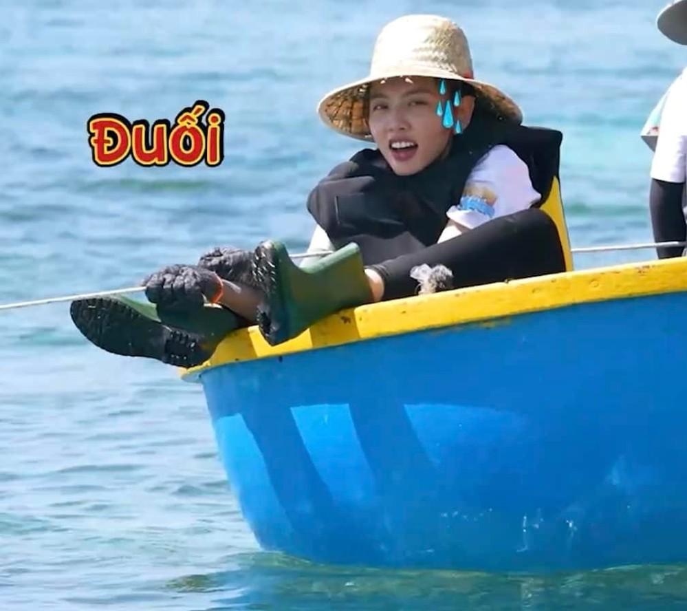 Tái ngộ Trường Giang ở gameshow, Thùy Tiên đi hết mình về hết hồn-11