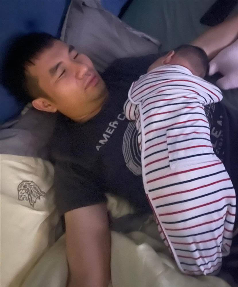 Chồng đại gia của Vân Hugo chăm con, hội chị em trầm trồ-7