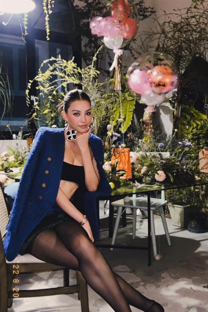 Tiểu Vy diện áo bé tí chẳng tày gang, sexy nhất từ trước đến nay-3