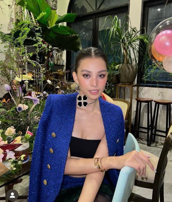 Tiểu Vy diện áo bé tí chẳng tày gang, sexy nhất từ trước đến nay-4