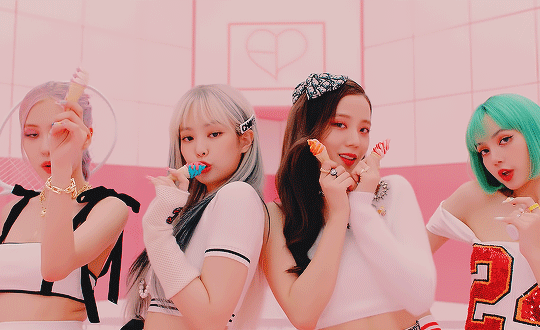 Dân chuyên nghiệp khẳng định bài hát của NewJeans từ ngữ tục tĩu-4