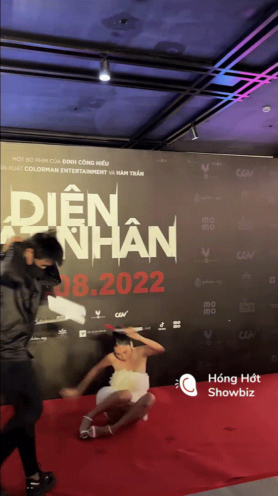 Nam Anh ngã nhào lộ hàng vì bị dọa, netizen đòi tẩy chay phim-4