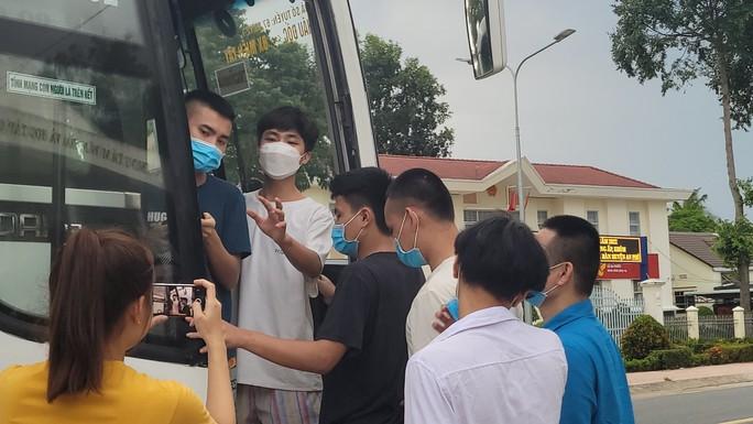 40 người tháo chạy khỏi casino ở Campuchia đã trở về địa phương-1